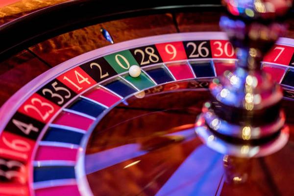 Comparing Features Across Different casino non aams